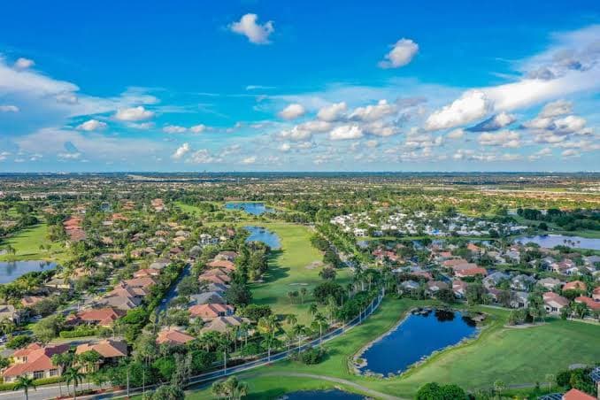 Cooper City, Florida — local scenery.