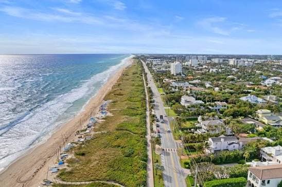 Delray Beach, Florida — local scenery.