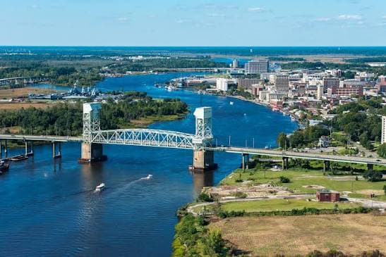 Wilmington, North Carolina — local scenery.