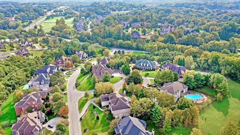 Brentwood, Tennessee — local scenery.