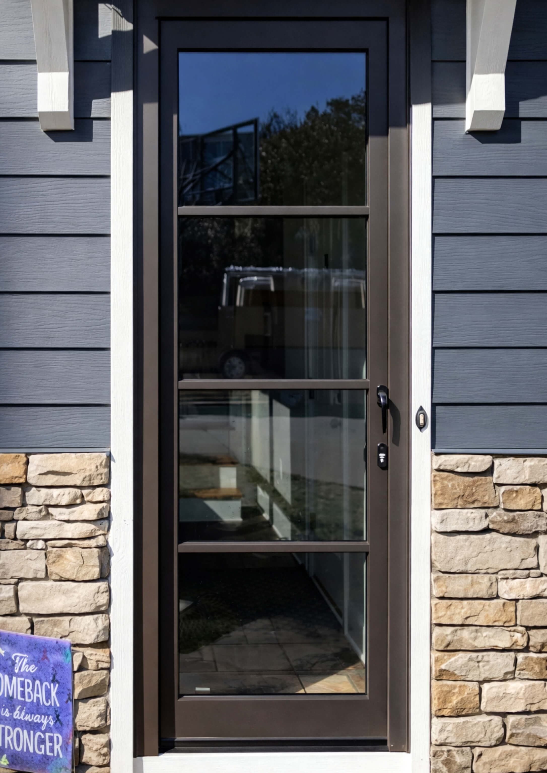 PA57 – Swinging Door
