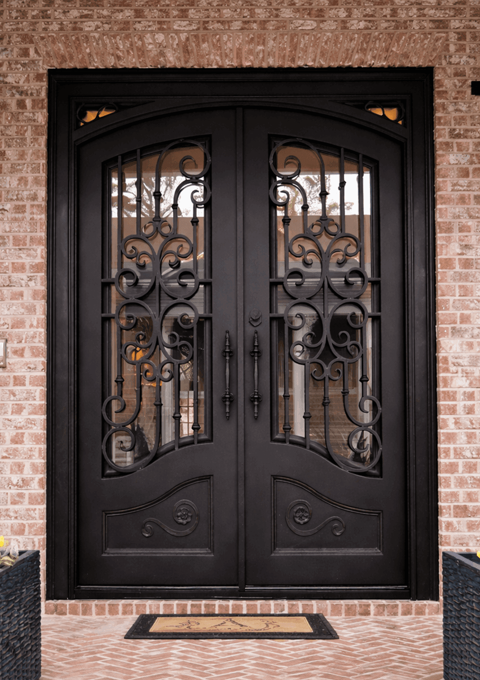 PS1774 – Swinging Door