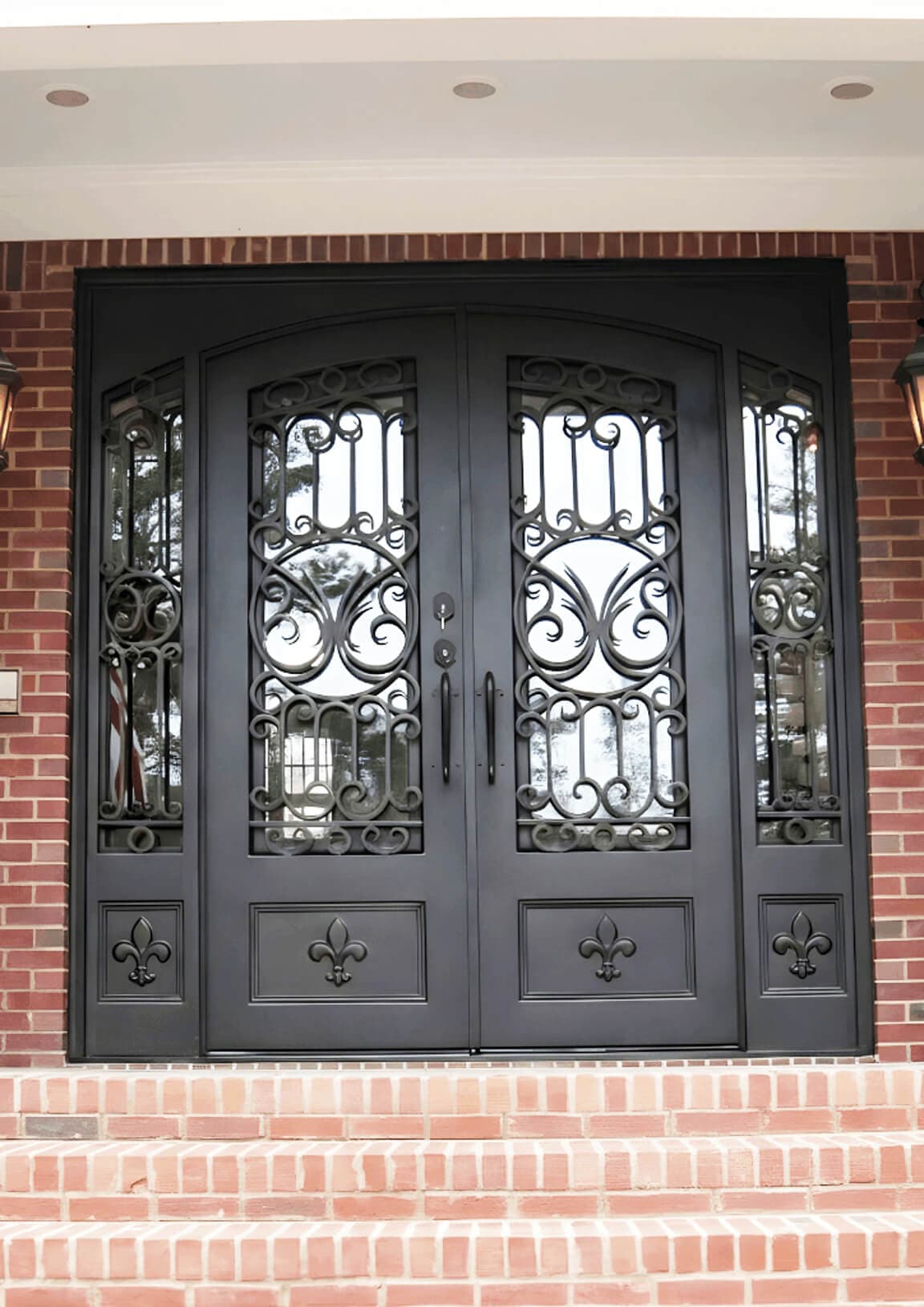 PS1804 – Swinging Door