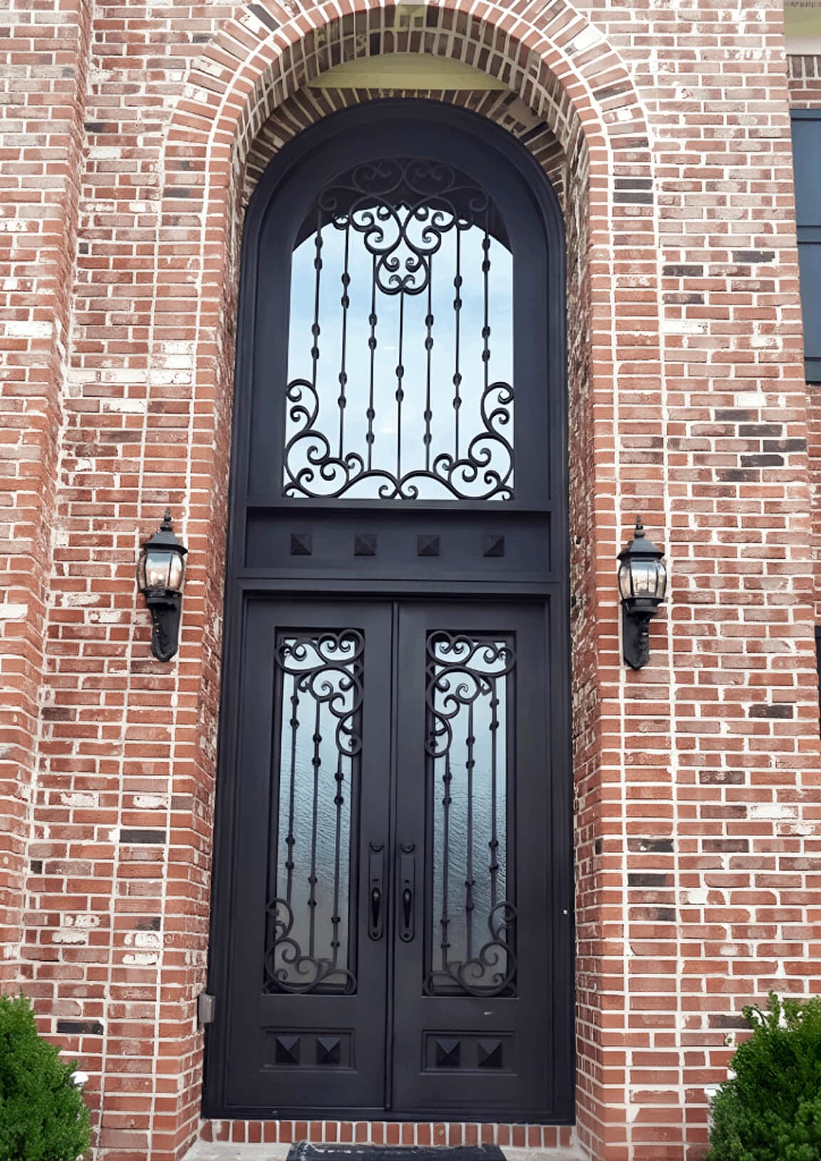 PS1835 – Swinging Door