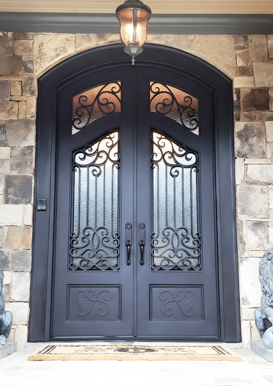 PS1883 – Swinging Door