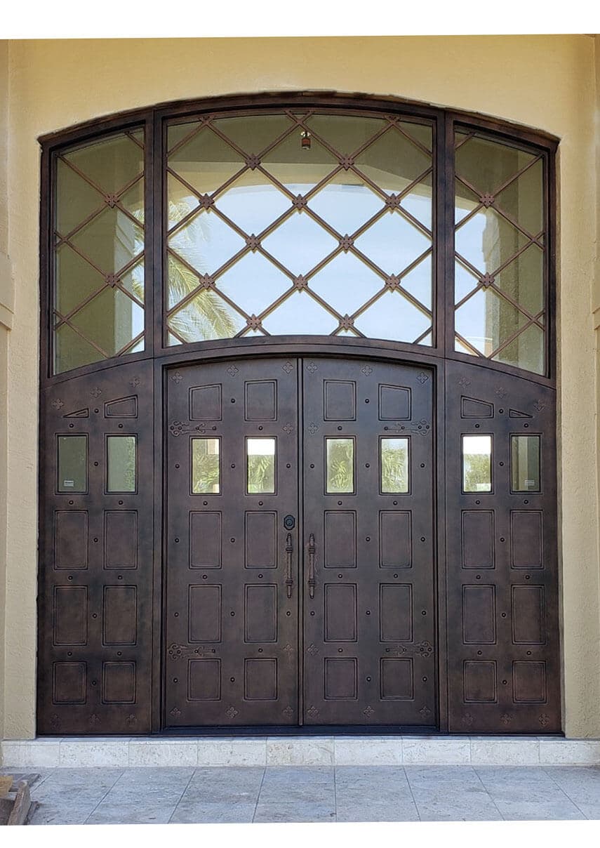 PS2050 – Swinging Door