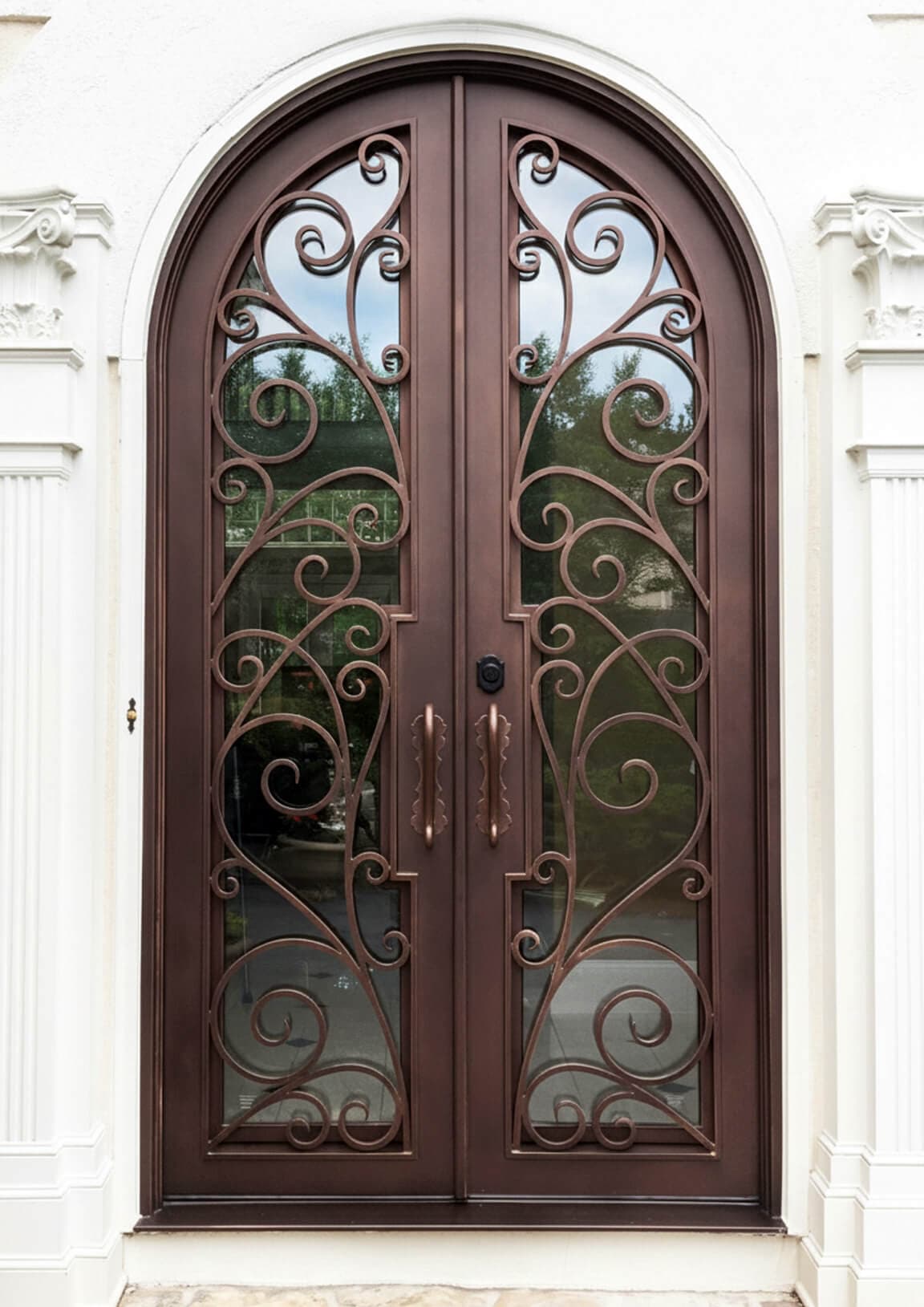 PS2218 – Swinging Door