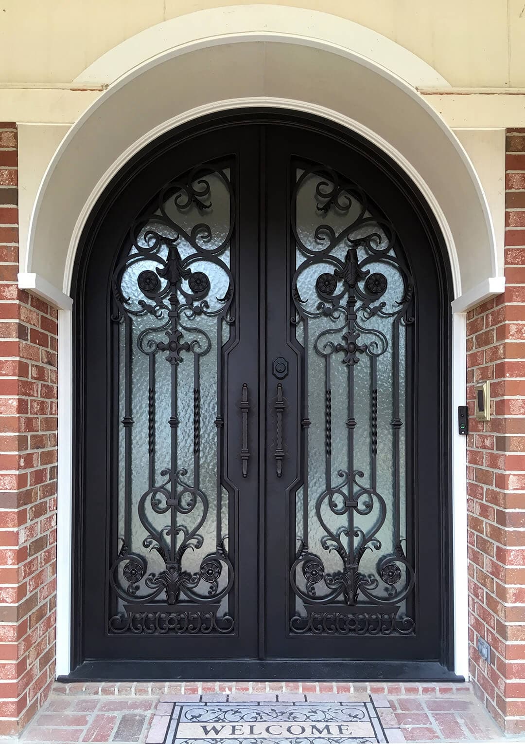 PS2219 – Swinging Door