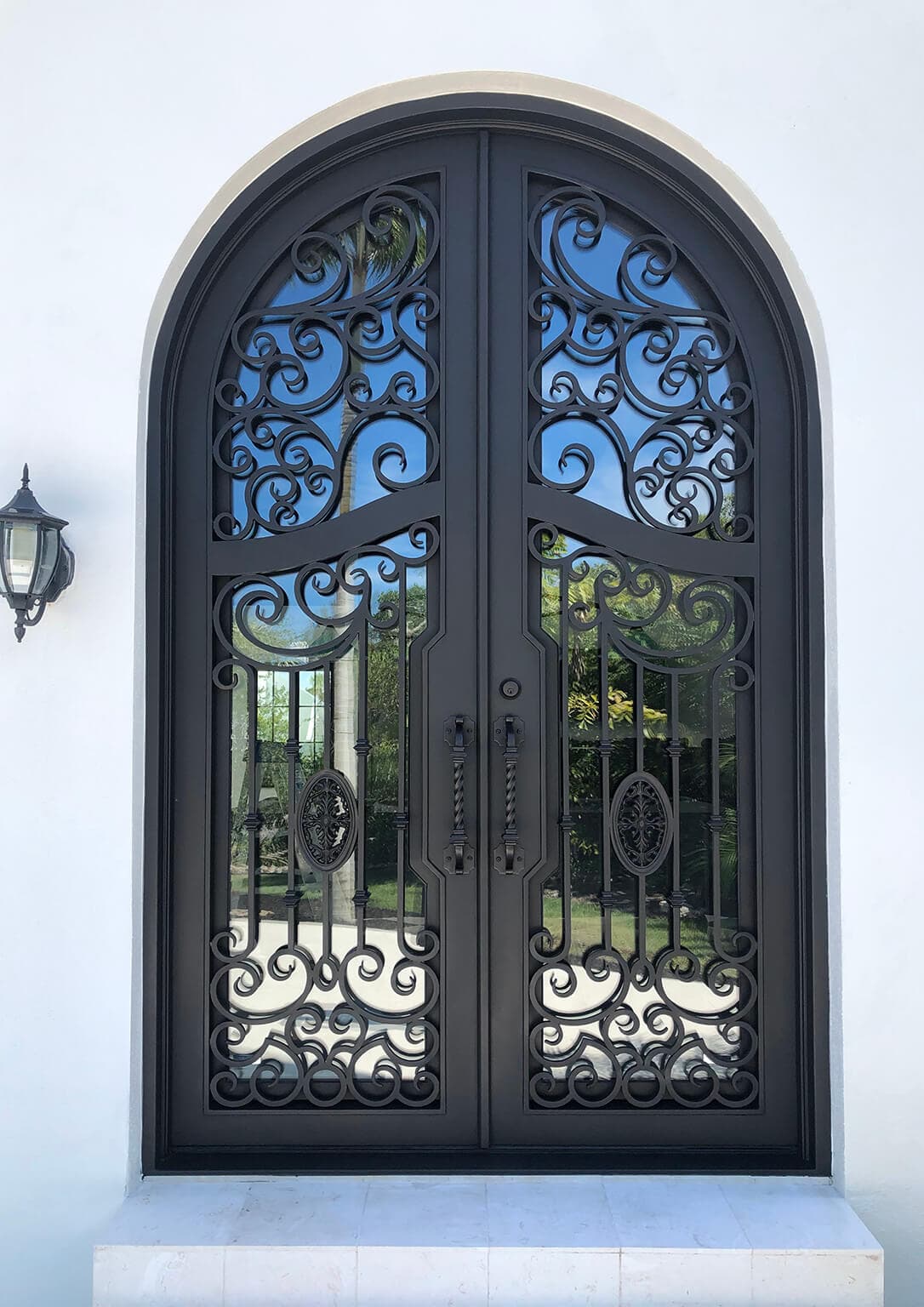 PS7013 – Swinging Door
