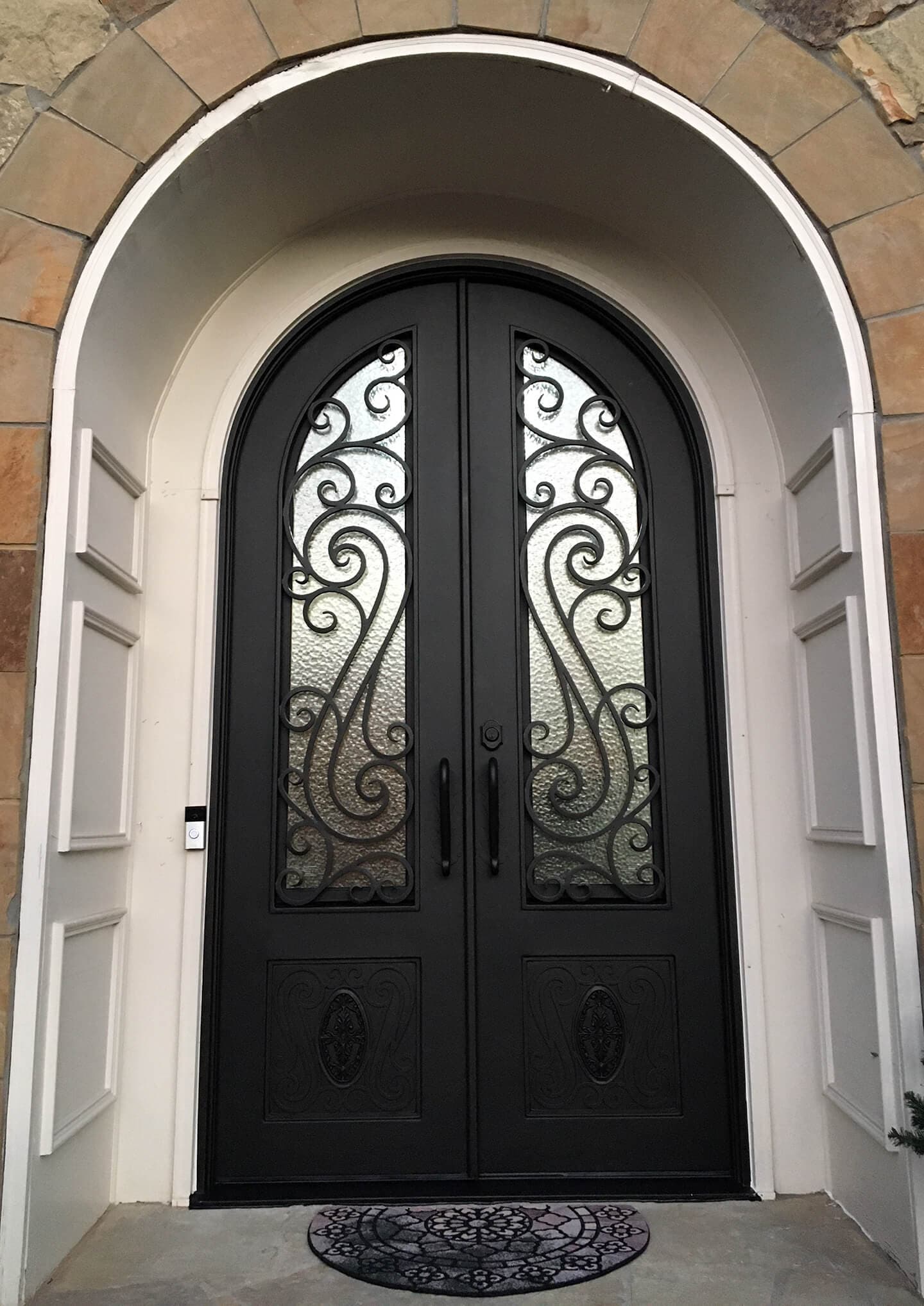 PS7049 – Swinging Door
